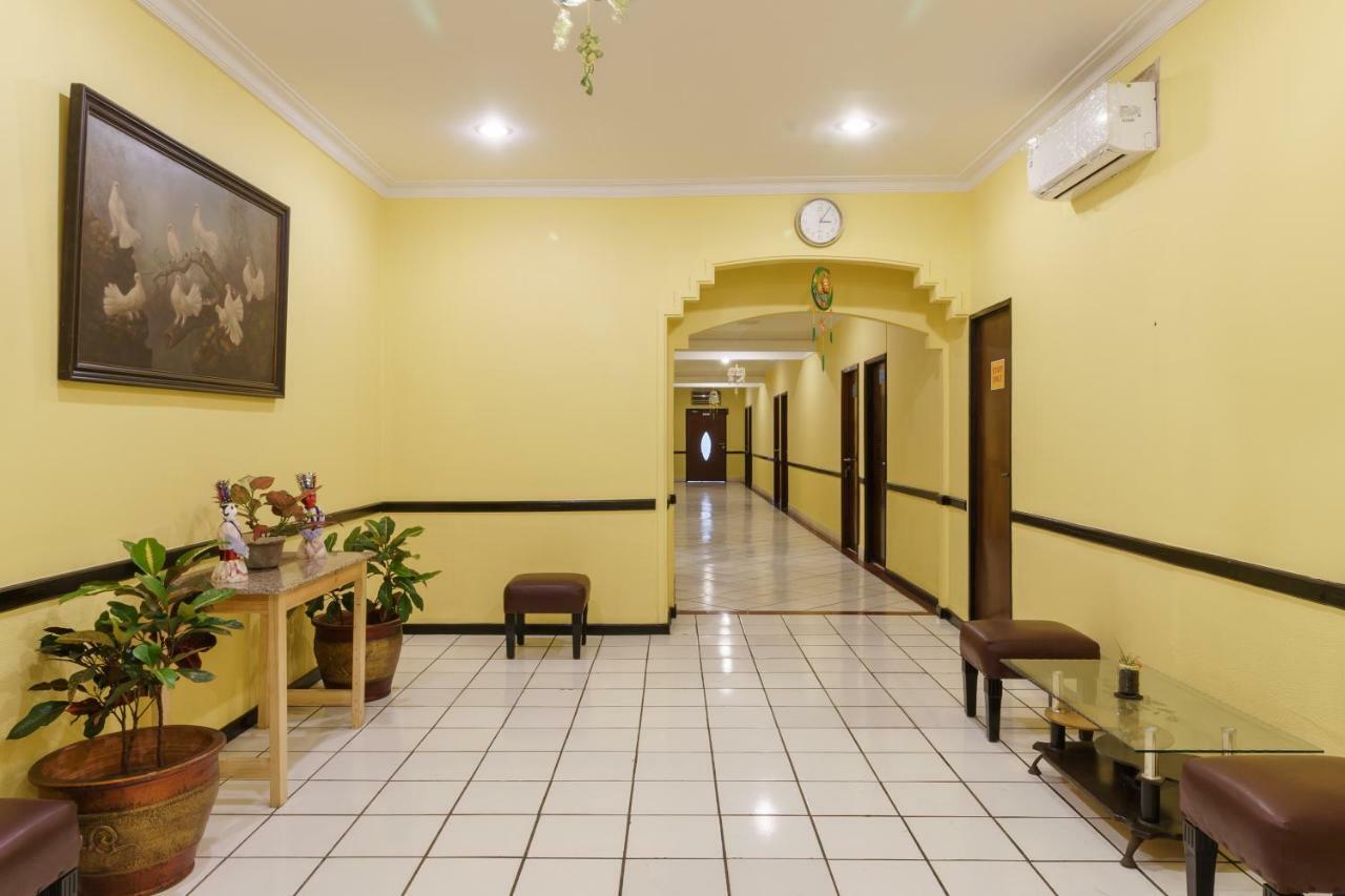 Reddoorz Plus Near Ancol Jacarta Exterior foto