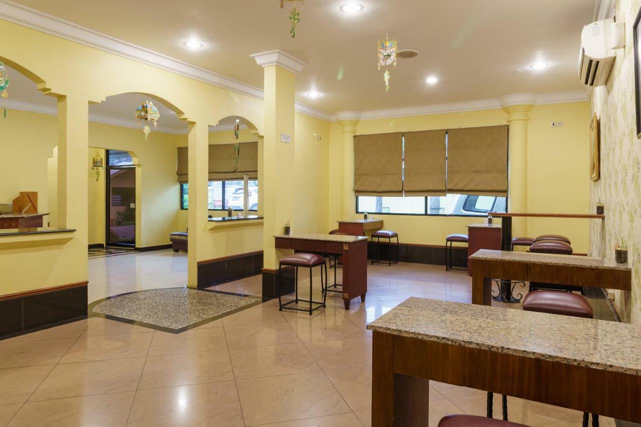 Reddoorz Plus Near Ancol Jacarta Exterior foto